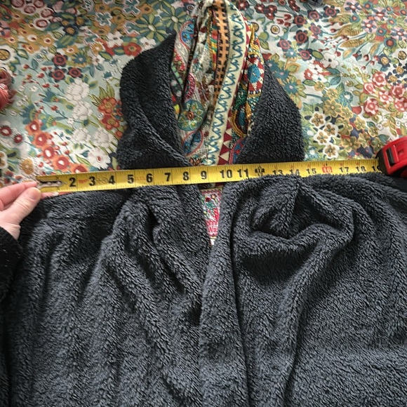 Johnny Was Love Sherpa Hooded Jacket - Picture 6 of 8